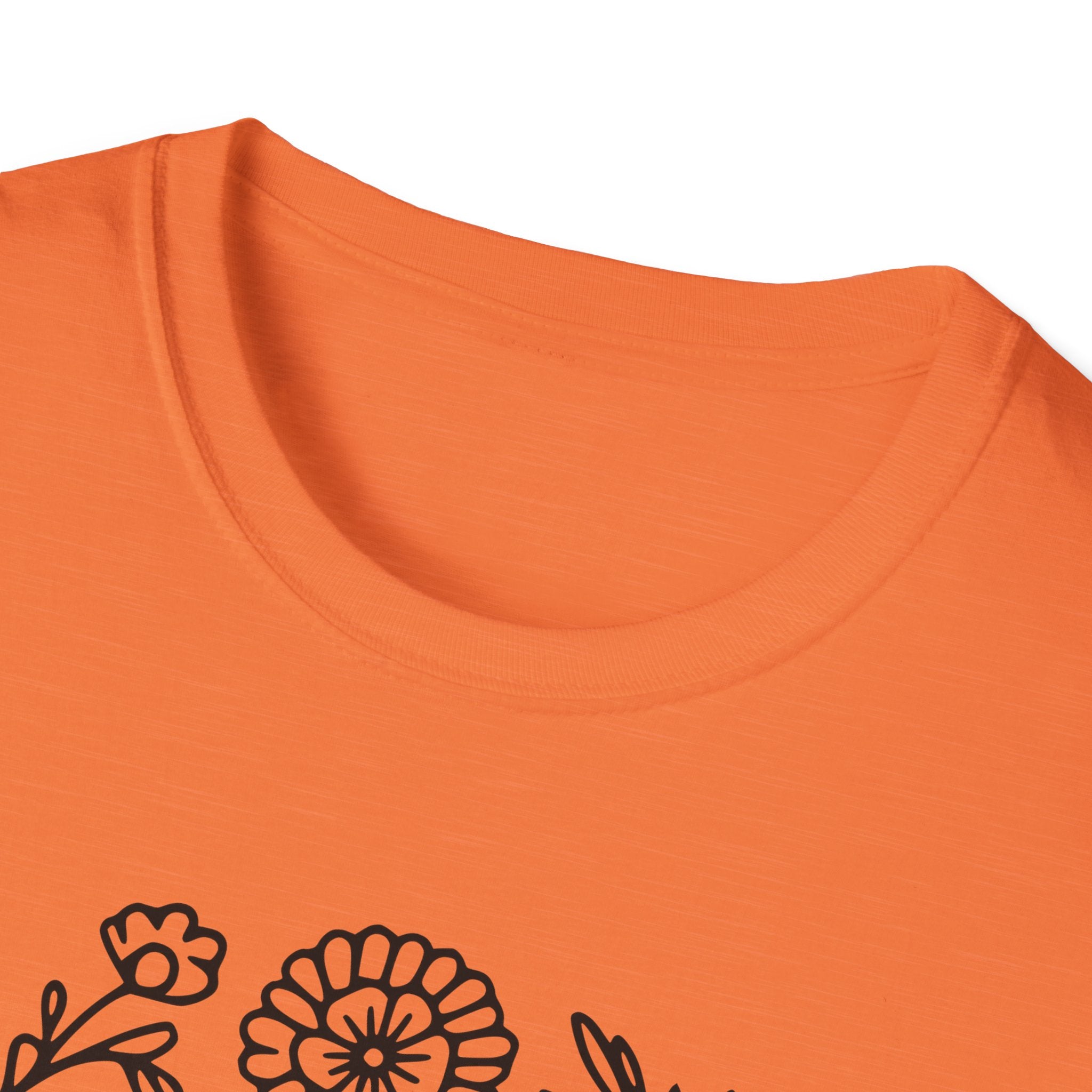 Praying Mom Era Tee